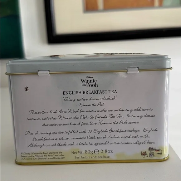 Disney Winnie the Pooh Honey Tea Tin with 40 English Breakfast Tea Bags - Picture 3 of 10